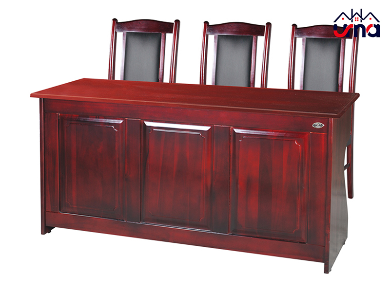 mau-ban-hoi-truong-cao-cap-tai-noi-that-uma