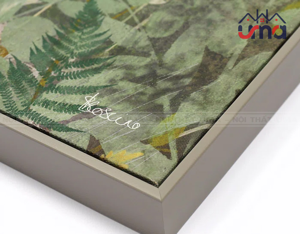 tranh-treo-tuong-anh-nhin-luna-dep-mat-ttt012