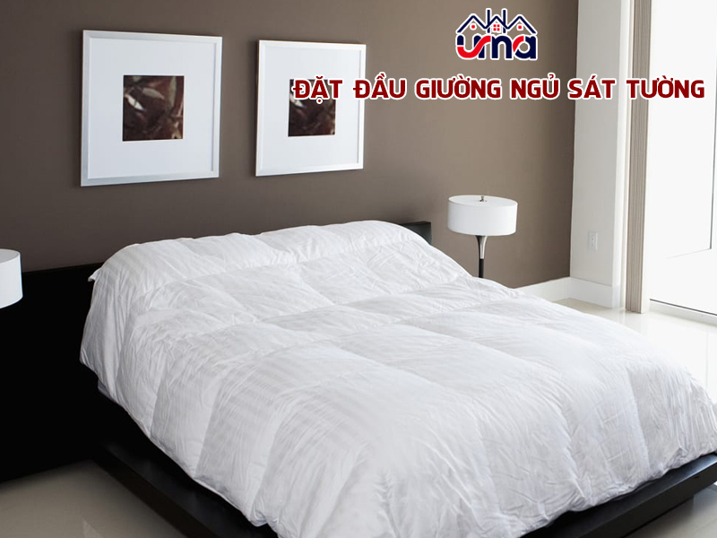 dat-dau-giuong-ngu-sat-tuong