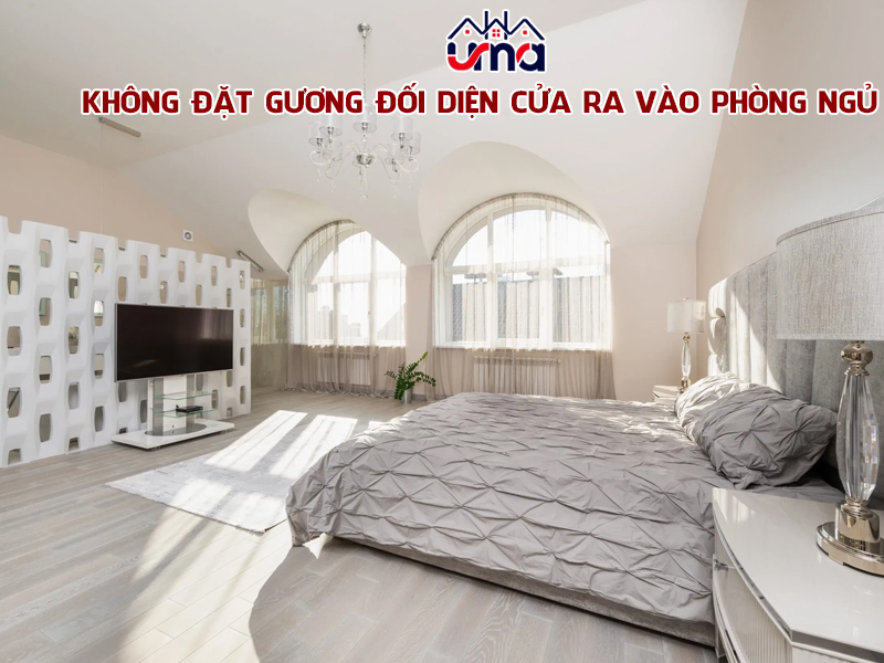 khong-dat-guong-doi-dien-cua-ra-vao-phong-ngu