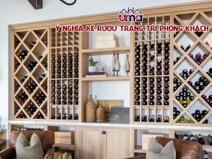 y-nghia-ke-ruou-trang-tri-phong-khach