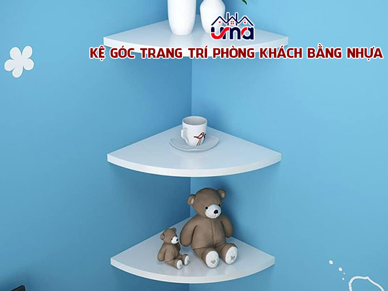 ke-goc-trang-tri-phong-khach-bang-nhua