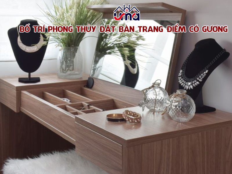 bo-tri-phong-thuy-dat-ban-trang-diem-co-guong